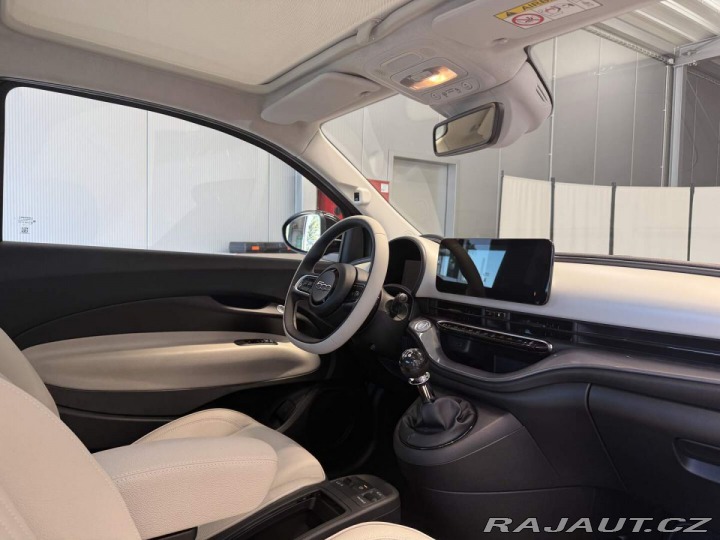 Fiat 500 La Prima Hybrid 1.0 BSG 2026