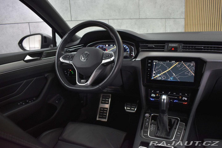 Volkswagen Passat 2.0TDI 147 R-LINE*TAŽNÉ*D 2022