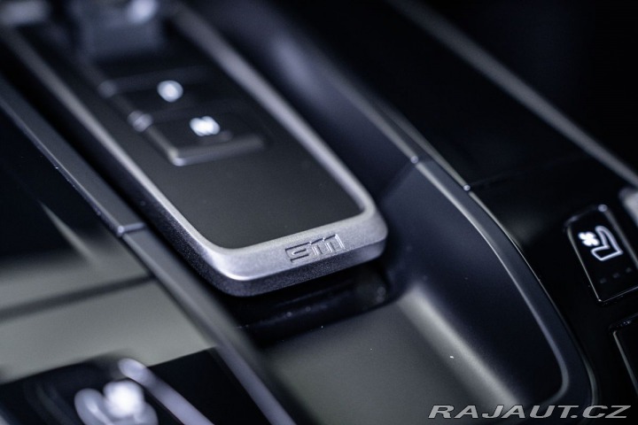 Porsche 911 Carrera Chrono PDLS+ Bose 2025