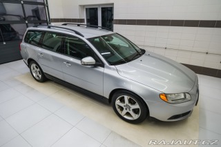 Volvo V70 2.4 D 120kW At. Kinetic 2008