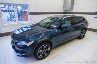 Volvo V90 Cross Country B5 AWD 184 2022