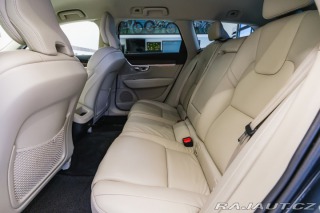 Volvo V90 Cross Country B5 AWD 184 2022