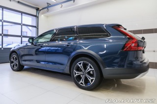 Volvo V90 Cross Country B5 AWD 184 2022