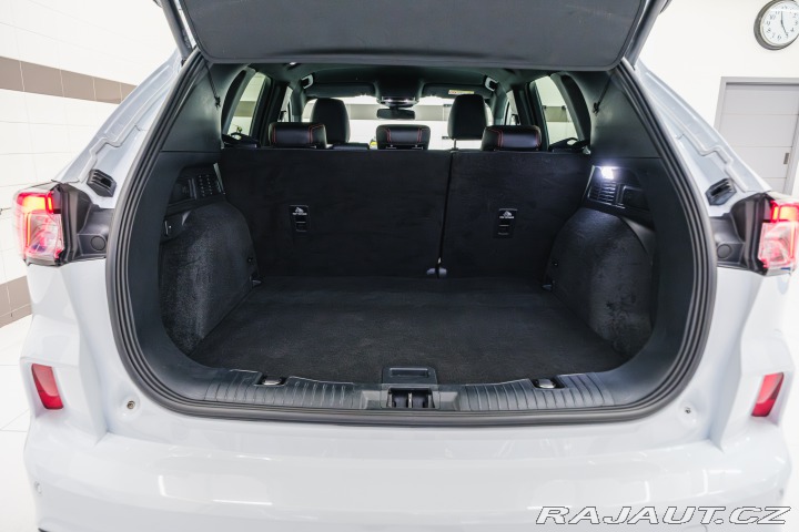 Ford Kuga 1.5 Ecoboost 110kW, St-li 2023