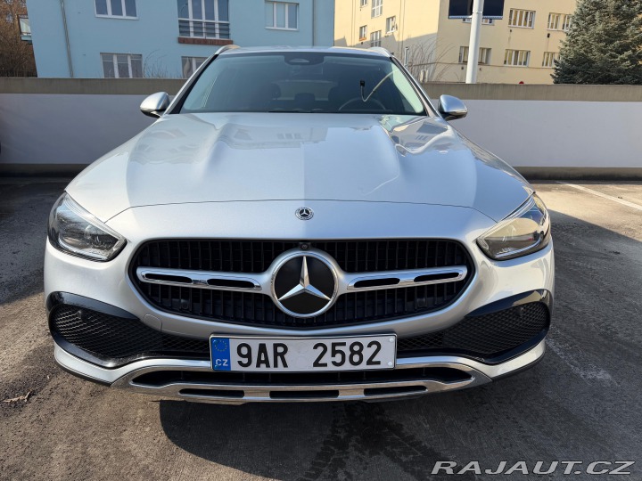 Mercedes-Benz C 220 d 4MATIC All‑Terrain 2023