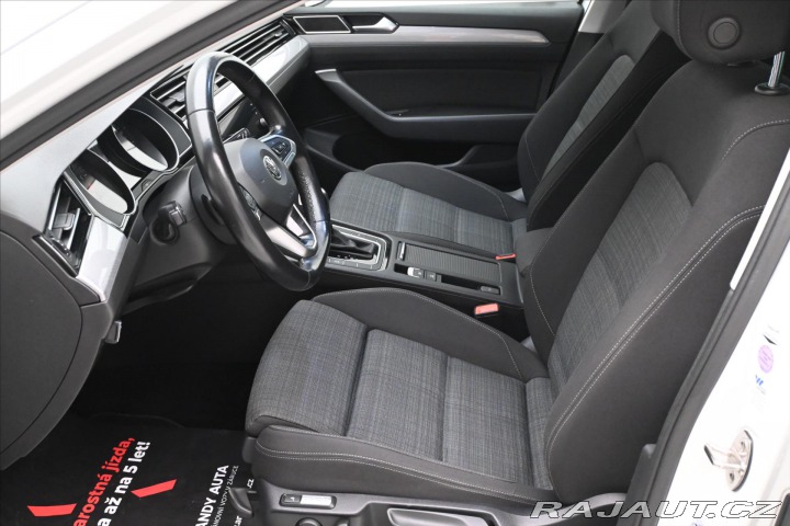 Volkswagen Passat 2,0 TDI 110 kW DSG Busine 2020