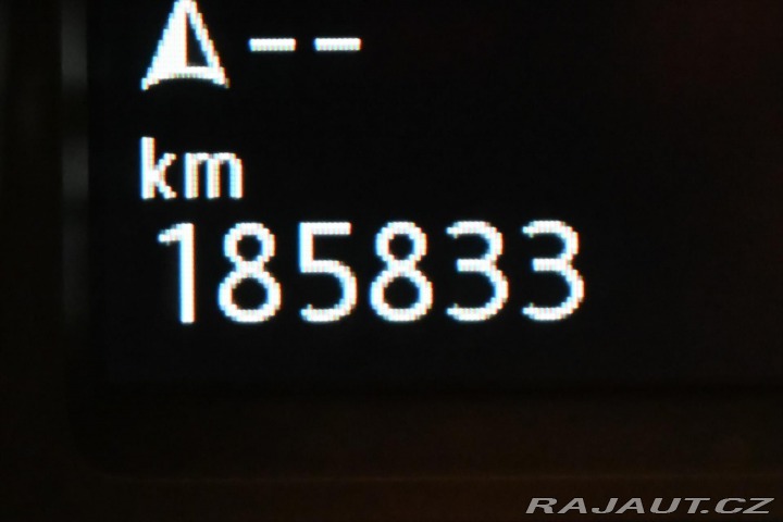 Volkswagen Passat 2,0 TDI 110 kW DSG Busine 2020