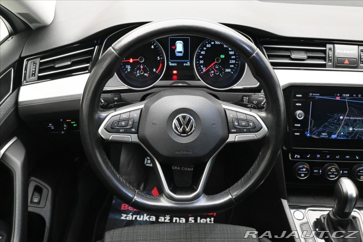 Volkswagen Passat 2,0 TDI 110 kW DSG Busine 2020