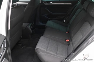 Volkswagen Passat 2,0 TDI 110 kW DSG Busine 2020