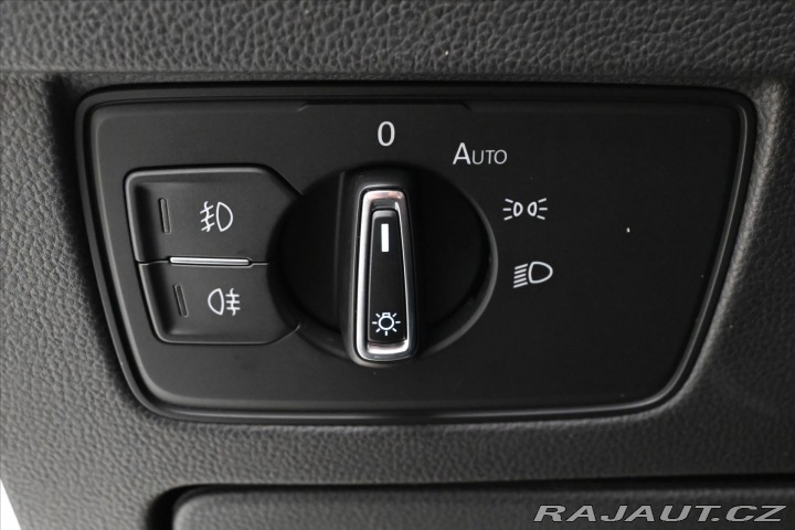 Volkswagen Passat 1,5 TSI 110 kW R-Line Zár 2019