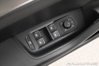 Volkswagen Passat 1,5 TSI 110 kW R-Line Zár 2019