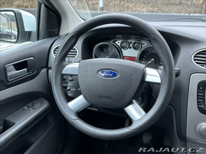 Ford Focus 1,6 100PS  Style 2009