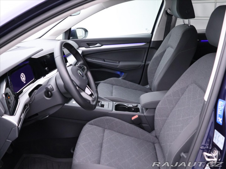 Volkswagen Golf 1,5 TSI 96kW Vrtual CZ LE 2021