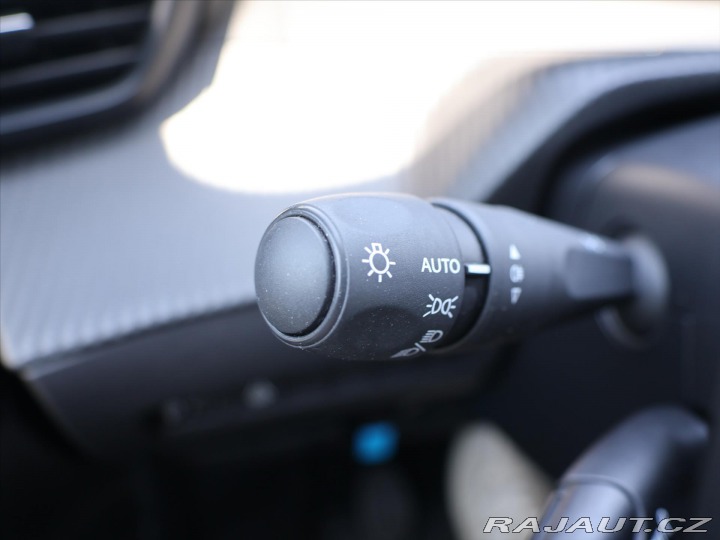 Peugeot 208 1,2 Pure Tech 74kW Allure 2023