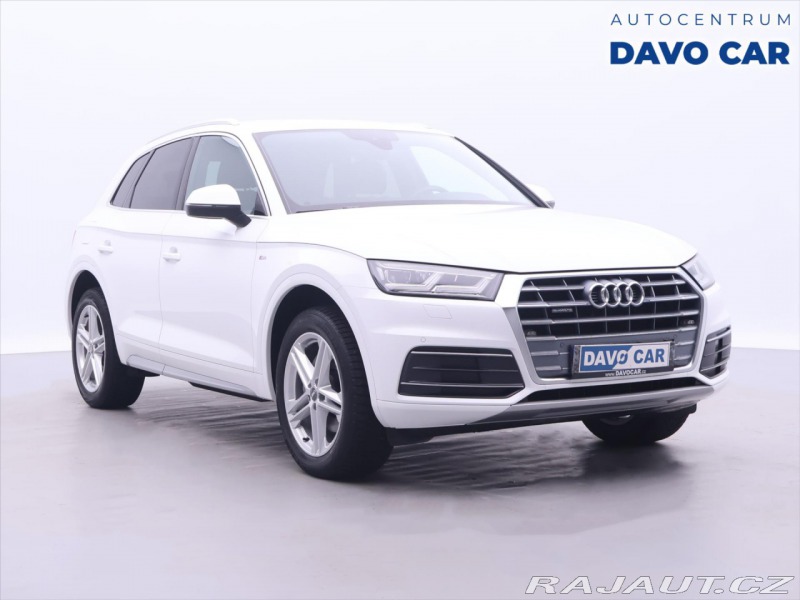 Audi Q5 2,0 TDI S-line 4x4 CZ