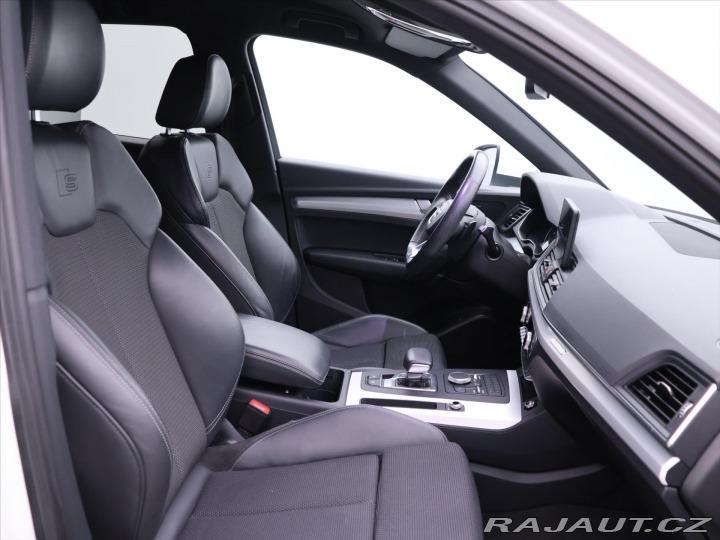 Audi Q5 2,0 TDI S-line 4x4 CZ 2018