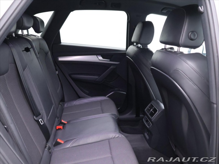 Audi Q5 2,0 TDI S-line 4x4 CZ 2018