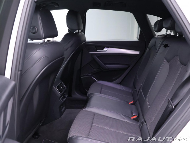 Audi Q5 2,0 TDI S-line 4x4 CZ 2018