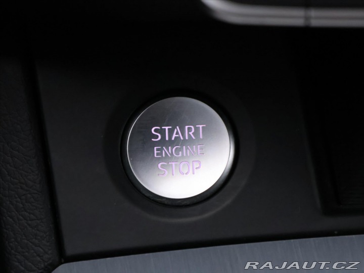 Audi Q5 2,0 TDI S-line 4x4 CZ 2018