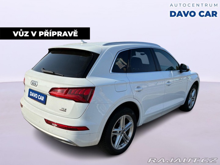 Audi Q5 2,0 TDI S-line 4x4 CZ 2018