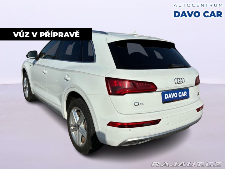 Audi Q5 2,0 TDI S-line 4x4 CZ 2018