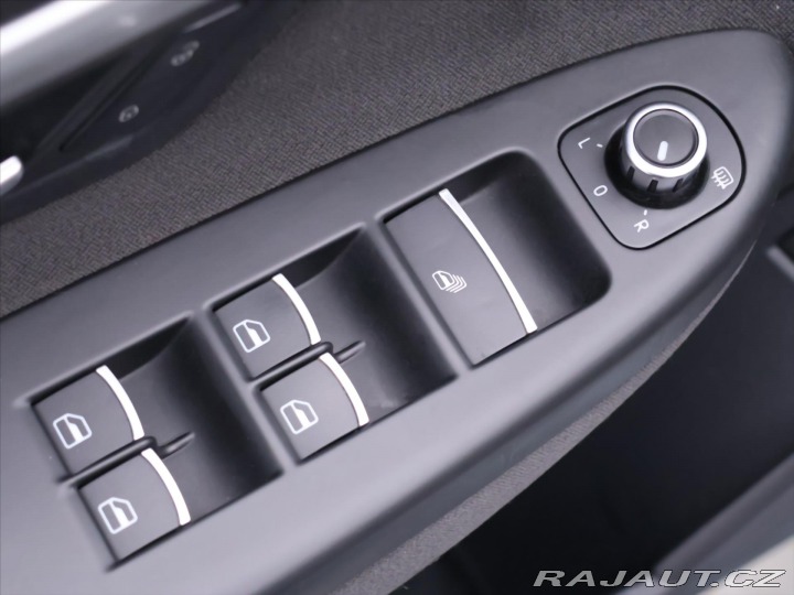 Volkswagen EOS 1,4 TSI 90kW Serv.Kniha 2011