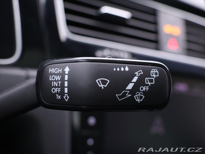 Volkswagen Golf 2,0 TSI R 228kW 4M DSG Vi 2018