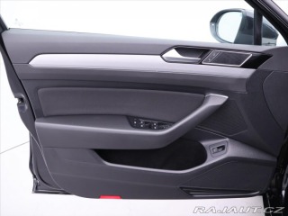 Volkswagen Passat 2,0 TDI 110kW DSG Matrix 2020