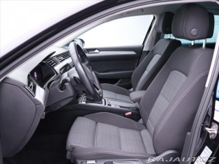 Volkswagen Passat 2,0 TDI 110kW DSG Matrix 2020