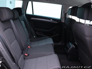 Volkswagen Passat 2,0 TDI 110kW DSG Matrix 2020