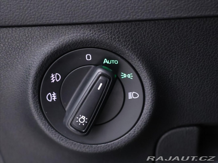 Škoda Karoq 1,6 TDI DSG Ambition CZ D 2020