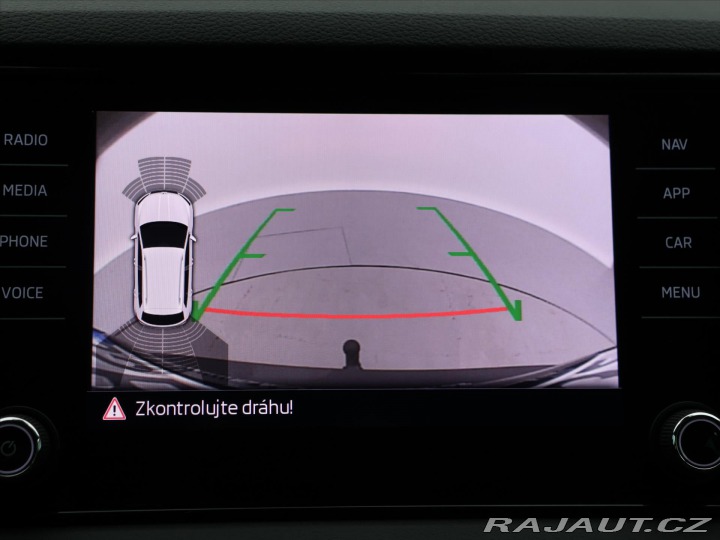 Škoda Karoq 1,6 TDI 85kW DSG Ambition 2020