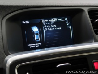 Volvo S60 2,0 D4 R-DESIGN NAVI VÝHŘ 2016
