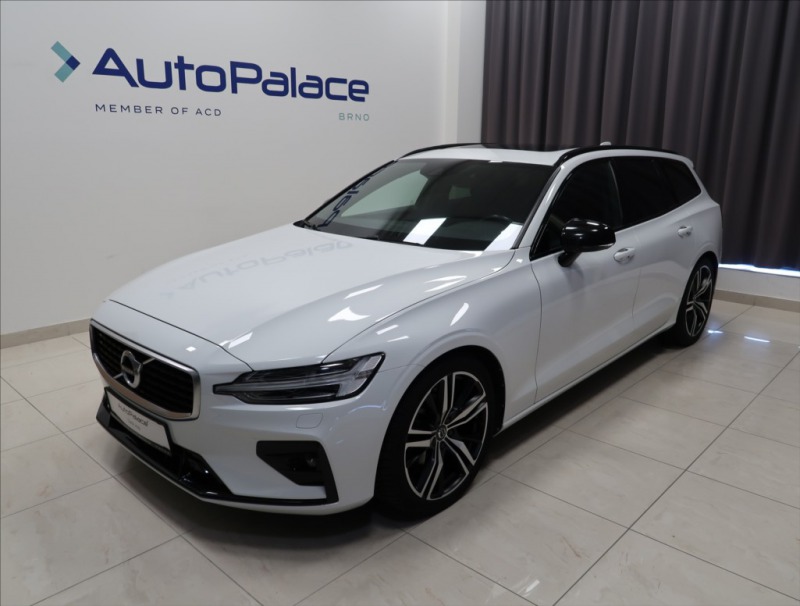 Volvo V60 2,0 D4 AT R-DESIGN PANORA