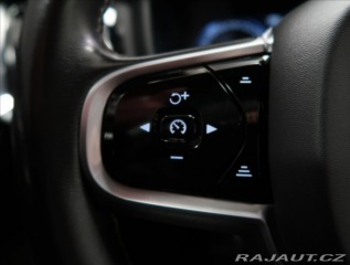 Volvo V60 2,0 D4 AT R-DESIGN PANORA 2020
