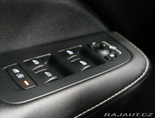 Volvo V60 2,0 D4 AT R-DESIGN PANORA 2020