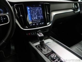 Volvo V60 2,0 D4 AT R-DESIGN PANORA 2020
