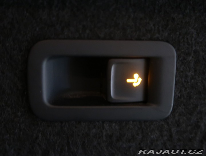 Volkswagen Passat 2,0 TDI 4MOTION ČR NAVI T 2018