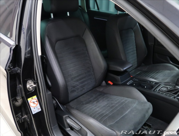 Volkswagen Passat 2,0 TDI 4MOTION ČR NAVI T 2018