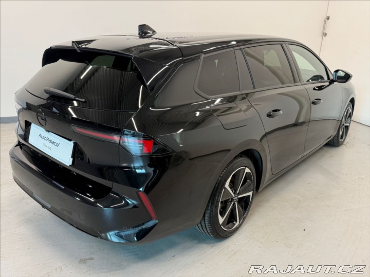 Opel Astra 1,2 T ST EDITION 360KAMER 2025