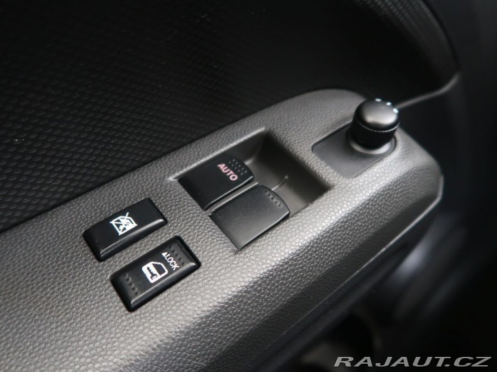 Suzuki Splash 1.0VVT,50kW,Manual,AC,CZ 2013