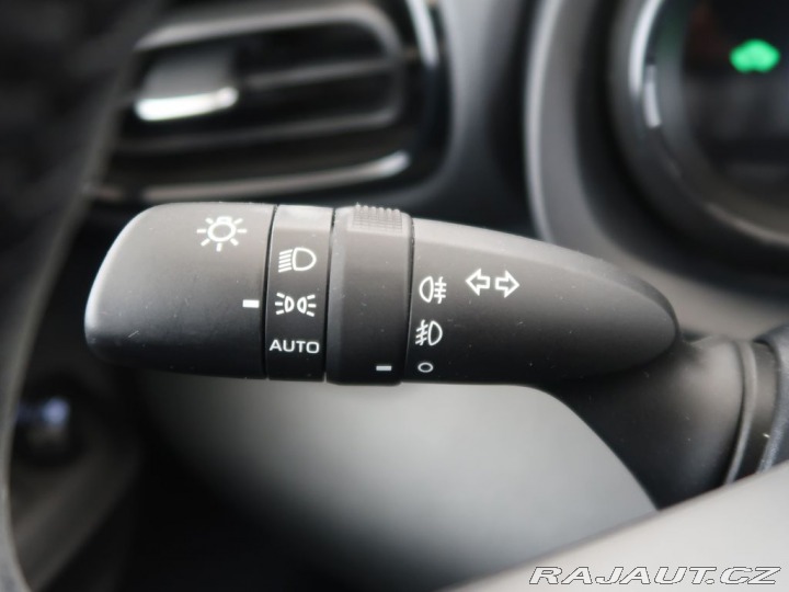 Toyota Yaris 1.5Hybrid,CZ,Premiere Edi 2021