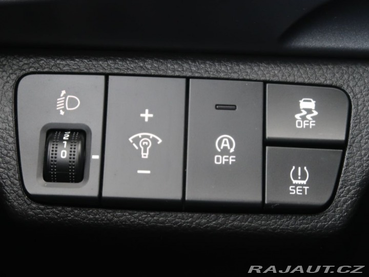 Kia Stonic 1.2DPI,61kW,,CZ,1Maj,Manu 2023