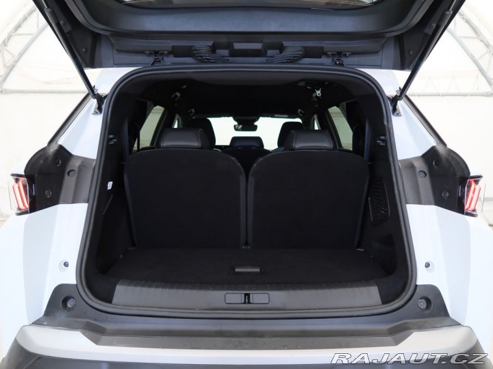 Peugeot 5008 1.2HYBRID,CZ,1Maj,ALLURE, 1800