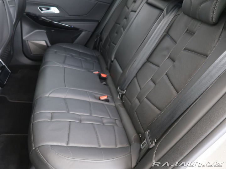 Ostatní značky Ostatní modely DS Automobiles DS7 Crossback 1.5BlueHDi,CZ,1Maj,ETOILE 1800