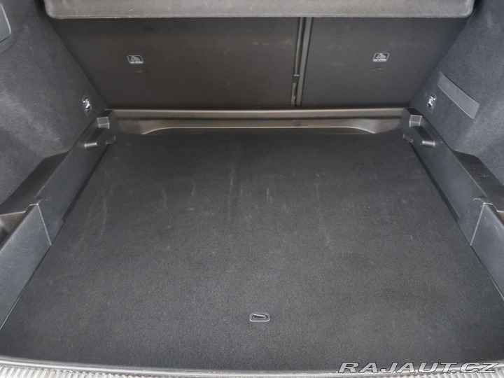 Ostatní značky Ostatní modely DS Automobiles DS7 Crossback 1.5BlueHDi,CZ,1Maj,ETOILE 1800