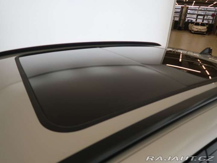 Ostatní značky Ostatní modely DS Automobiles DS7 Crossback 1.5BlueHDi,CZ,1Maj,ETOILE 1800