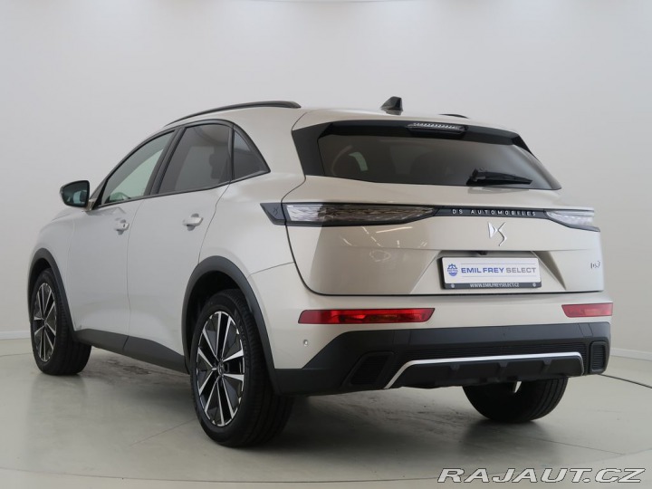 Ostatní značky Ostatní modely DS Automobiles DS7 Crossback 1.5BlueHDi,CZ,1Maj,ETOILE 1800