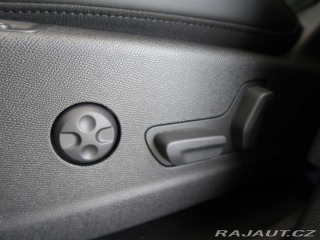 Ostatní značky Ostatní modely DS Automobiles DS7 Crossback 1.5BlueHDi,CZ,1Maj,ETOILE 1800