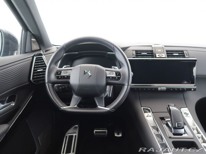 Ostatní značky Ostatní modely DS Automobiles DS7 Crossback 1.5BlueHDi,CZ,1Maj,ETOILE 1800